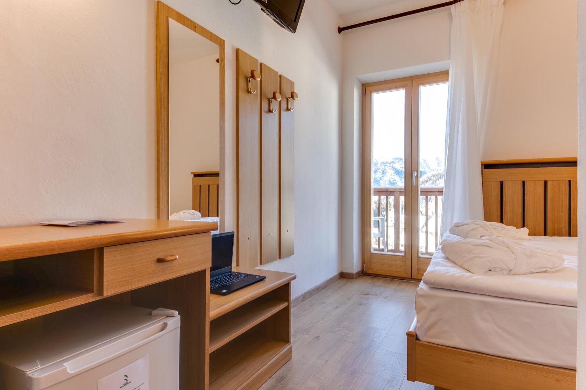 Hotel Bellamonte Predazzo Habitación foto