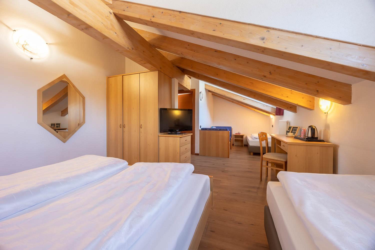 Hotel Bellamonte Predazzo Habitación foto